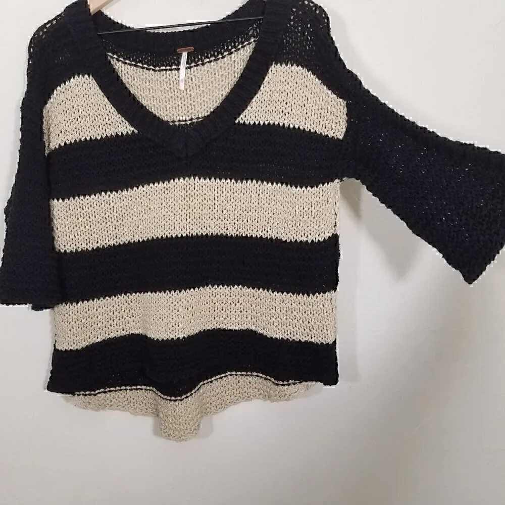 Free People Knit Sweater Size XS